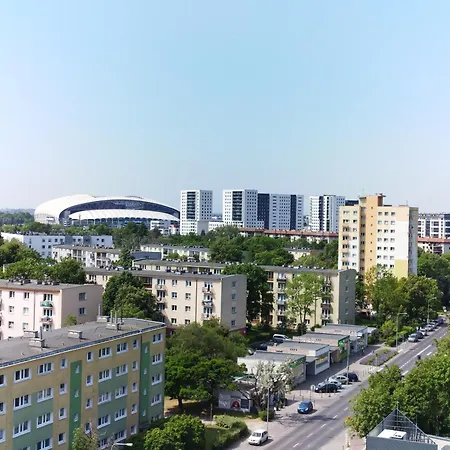 Lotnisko Parking Samodzielne Zameldowanie Blisko Stadion Targi Szpitale I Uczelnie Apartment