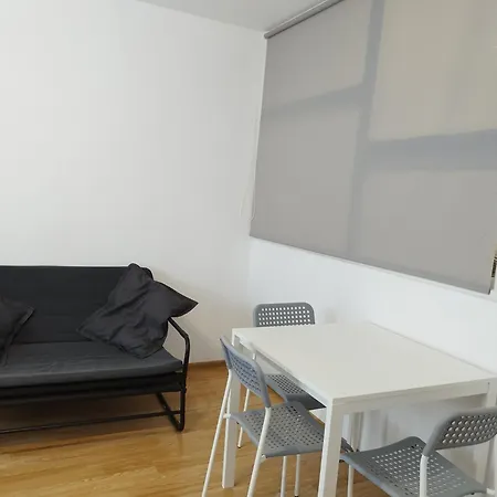 Self Check-In Apartament Poznan Lotnisko Blisko Stadion Targi Szpitale I Uczelnie Daire