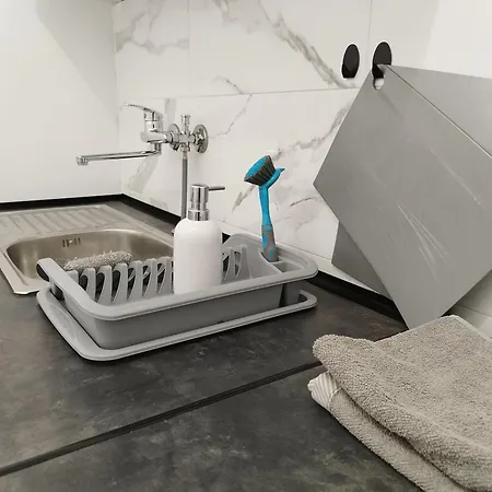 Lotnisko Parking Samodzielne Zameldowanie Blisko Stadion Targi Szpitale I Uczelnie Апартаменты Познань