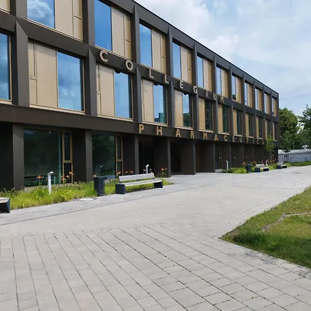 Self Check-In Apartament Poznan Lotnisko Blisko Stadion Targi Szpitale I Uczelnie