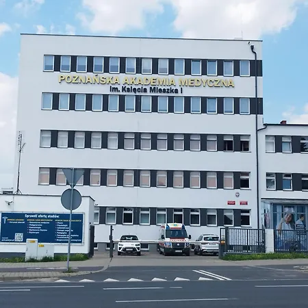 Self Check-In Apartament Poznan Lotnisko Blisko Stadion Targi Szpitale I Uczelnie Poznan