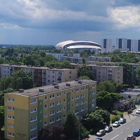 Self Check-in Lotnisko Blisko Stadion Targi Szpitale I Uczelnie * Poznań