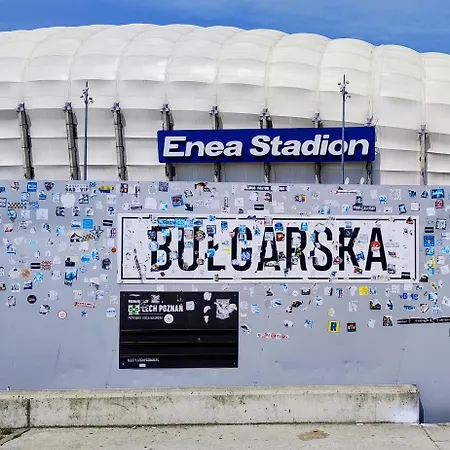 Self Check-in Lotnisko Blisko Stadion Targi Szpitale I Uczelnie Appartamento *